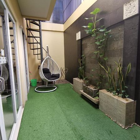 Platinum Setramurni Guest House Bandung 3Br Ngoại thất bức ảnh