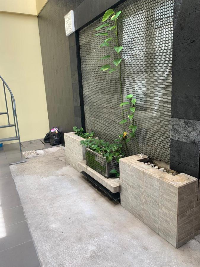 Platinum Setramurni Guest House Bandung 3Br Ngoại thất bức ảnh